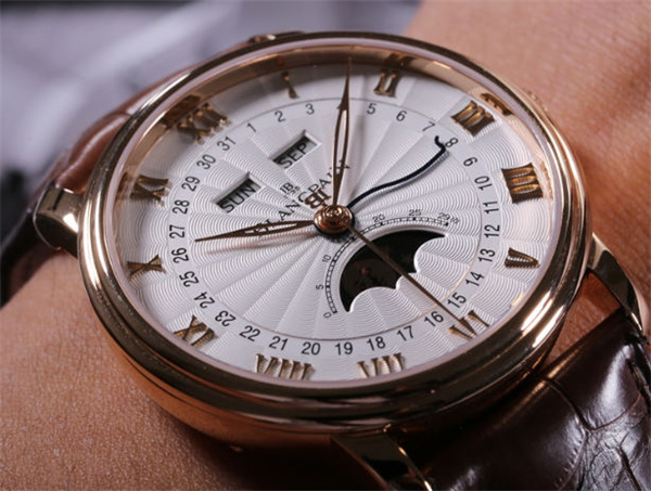 宝珀表盘生锈处理技巧(图) 宝珀表盘生锈处理技巧(图)