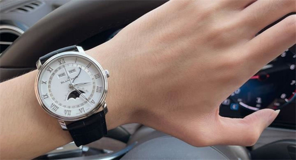 宝珀表壳坏了处理方法盘点（图）