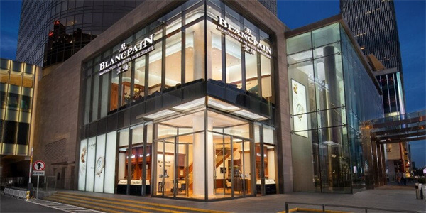 宝珀摔出走时不准？可能是这一步没做对（图）